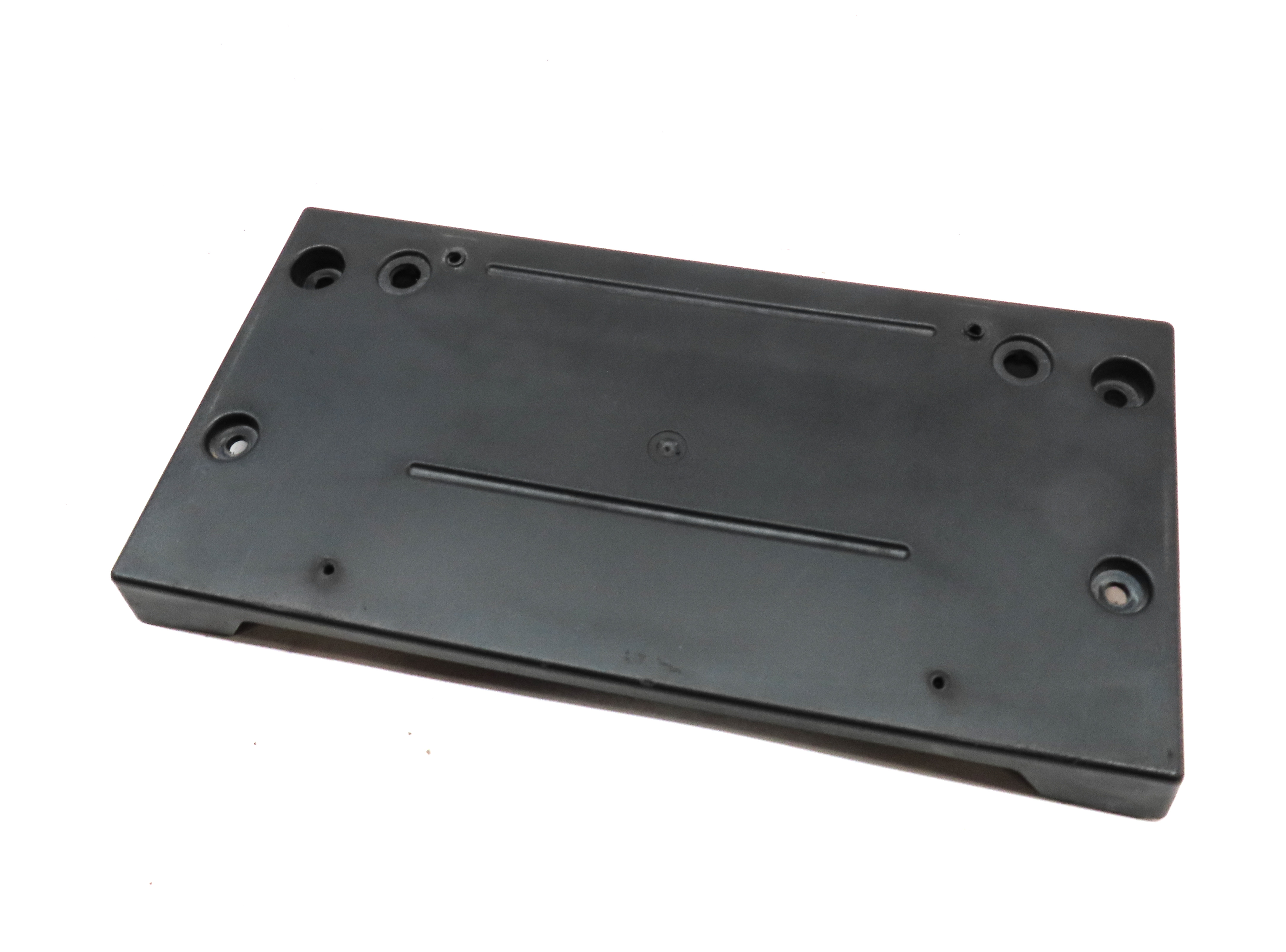 2016 LAND DISCOVERY SPORT (L550) FRONT LICENSE PLATE MOUNT BRACKET — exact item pictured